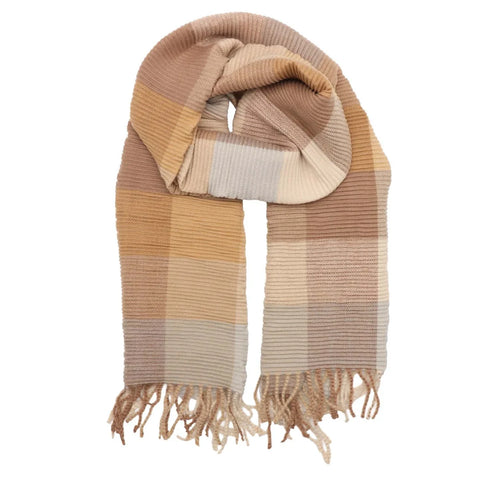 Zelly 1062505 Scarf Pleated Detail In Cream