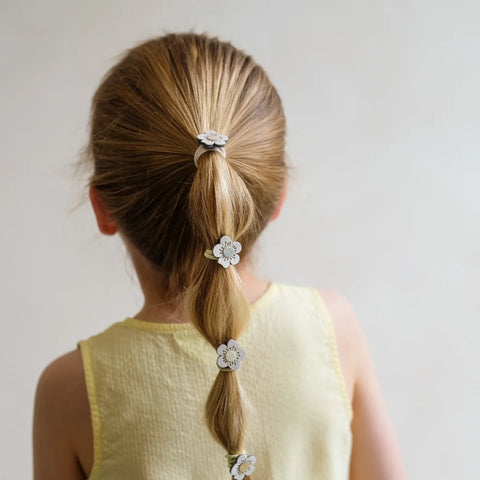 Mimi & Lula 182102-22 Blossom Mini Ponies Neutral