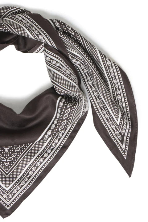 B Young Vihana Triangle Scarf In Java Paisley