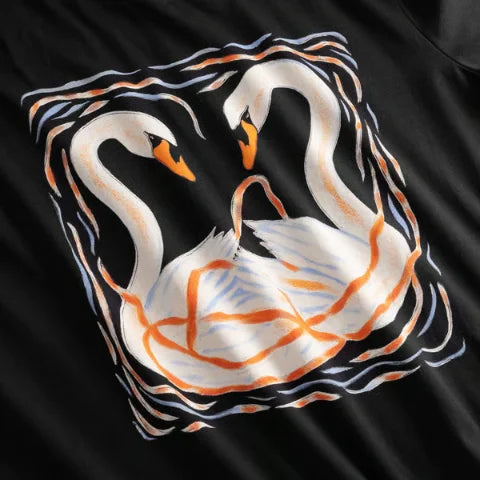 Dedicated 23809 T-shirt Vadstena Painted Swans Black