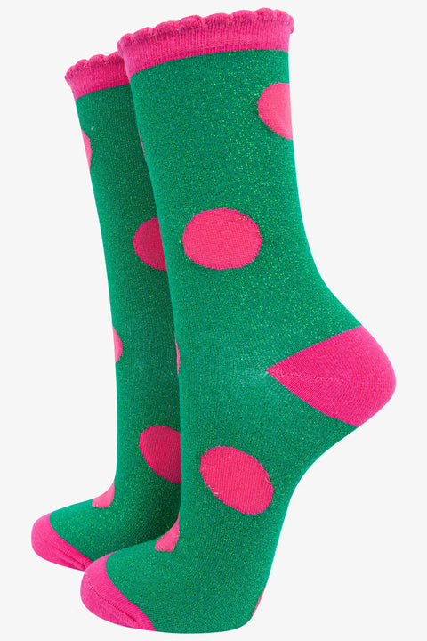 Miss Shorthair 4492GRHP8 (CODED AS 4459) Cotton Blend Socks with Large Glitter Spot & Scalloped Cuff in Green Hot Pink