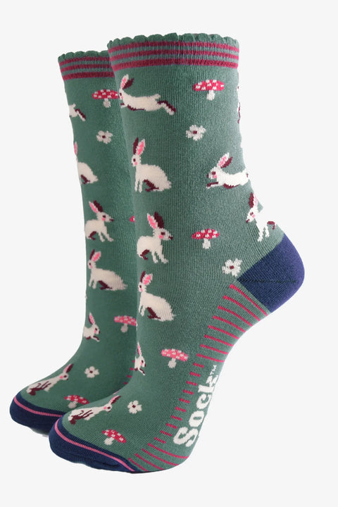 Miss Shorthair 4504WLRAGR - Women's Bamboo Socks - Green, Woodland Rabbit