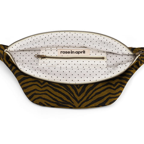 Rose In April Women Bum Bag Zebrou Tapenade