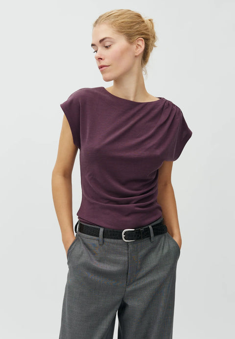 MBYM 62321235 Banky Bosko Luxe T-shirt In V69 Deep Purple