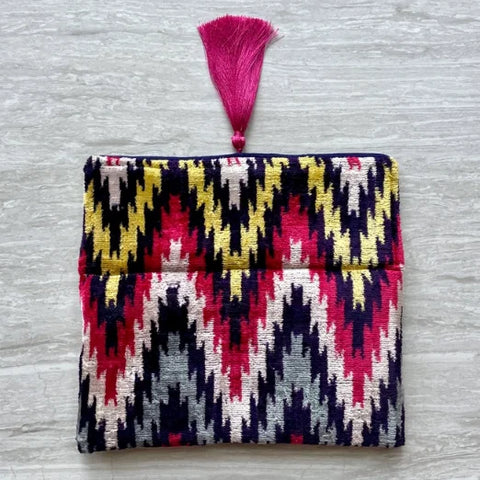 Mila Miroo IC-1265 Ikat Clutch Bag Barcelona With Gold Chain