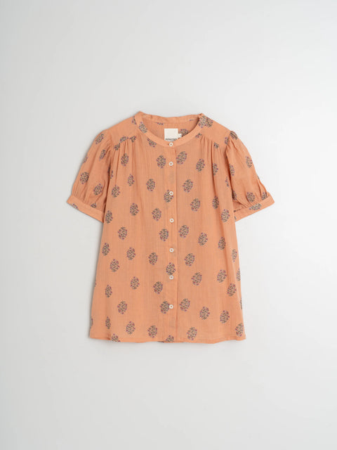 Indi & Cold AD175 Printed Button Thru Blouse In Peach