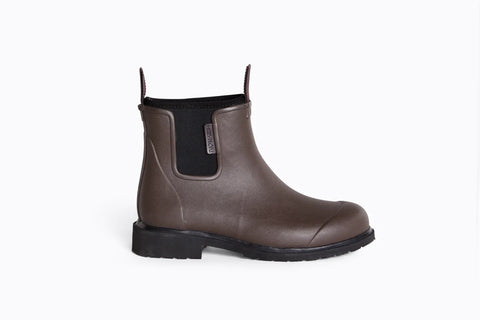 Merry People Bobbi Wellington Boot In Chocolate & Black