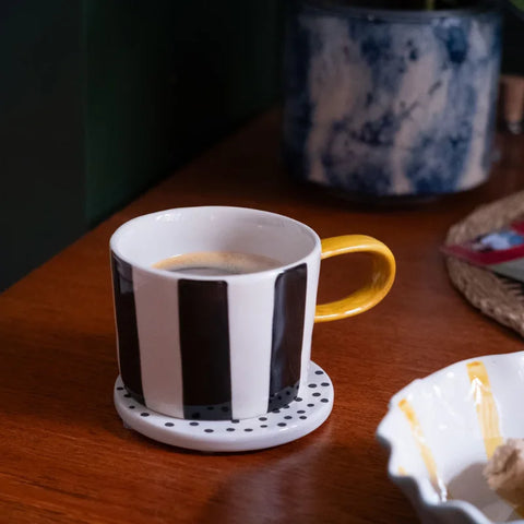 Caroline Gardner Gifts MGG118 Mono Big Stripe Mug