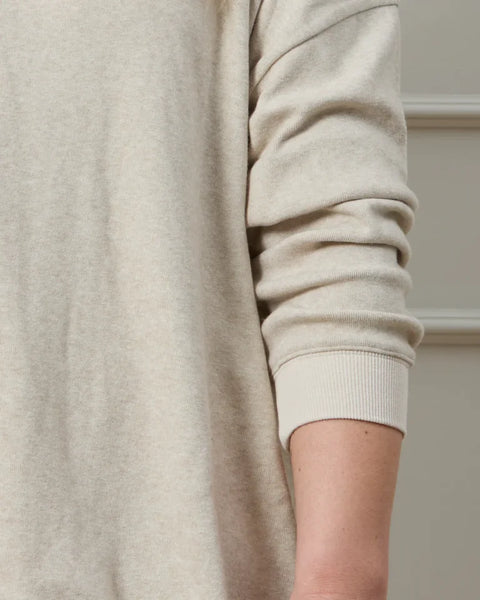 Chalk Belinda Sleeve Garter In Off White