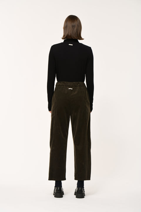 Humility Komori Trousers In Chocolate