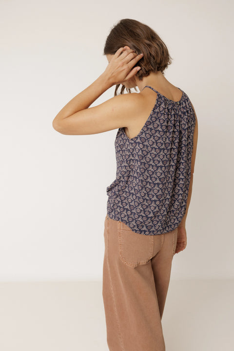 Indi & Cold MI141 Strappy Viscose Top In Navy
