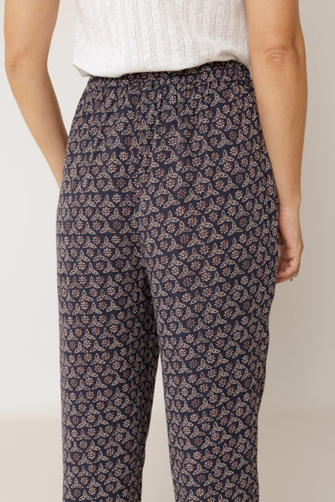 Indi & Cold MI143 Flowy Block Print Pant In Navy