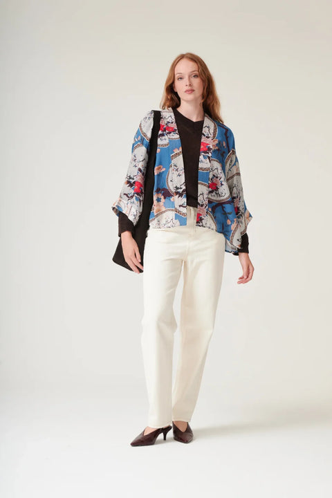 One Hundred Stars Magnolia Plates Blue Kimono
