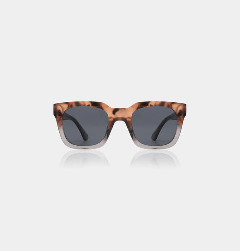 A Kjaerbede Nancy Sunglasses In Coquina/Grey Transparent