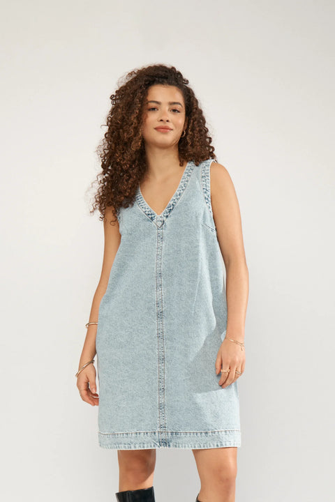 Numph Irina Dress In Light B. Stonewash Denim