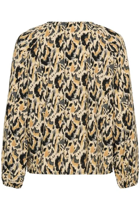 Saint Tropez Osina Blouse In Tannin Blurry Animal