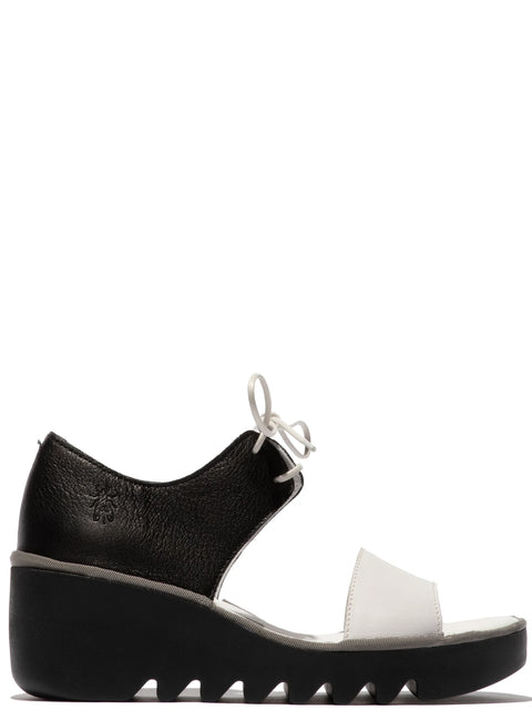 Fly London Bilu465 In White/Black