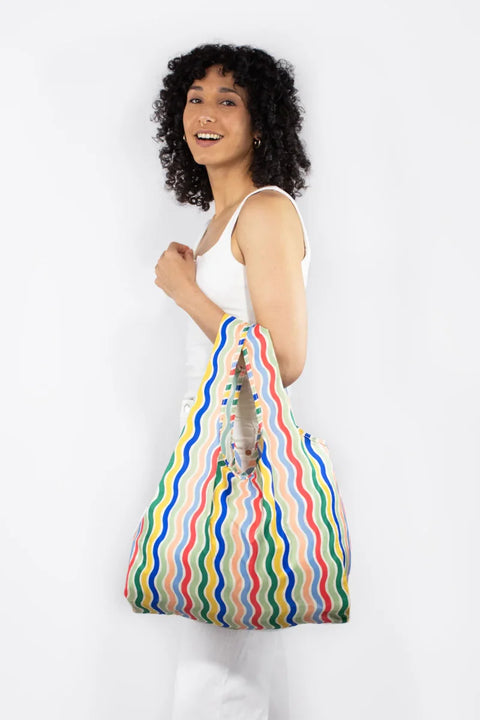 Kind Bag Rainbow Waves Bag Medium