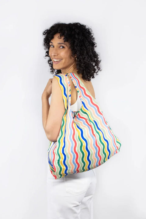 Kind Bag Rainbow Waves Bag Medium