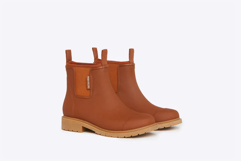 Merry People Bobbi Wellington Boot In Rust