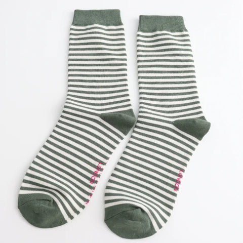 Miss Sparrow SKS543 Simple Stripes Socks Green
