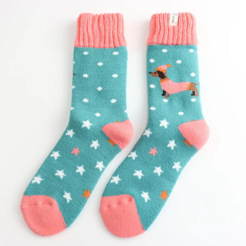 Miss Sparrow TSW030 Winter Festive Sausage Dogs Duck Egg