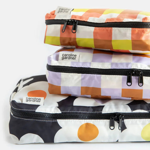 Caroline Gardner Gifts ZCS102 Multi Flower Check Set Of 3 Packing
Cubes
