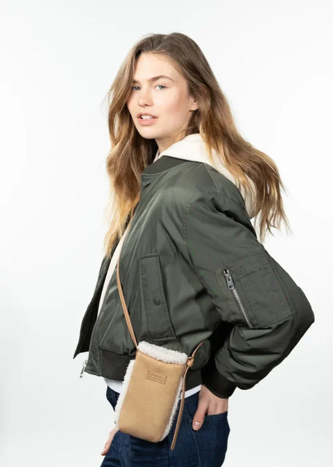 Barts Aedey Phonebag Light Brown
