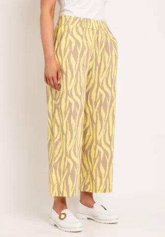 B Young Falakka Crop Pants In Sunny Lime Animal Mix