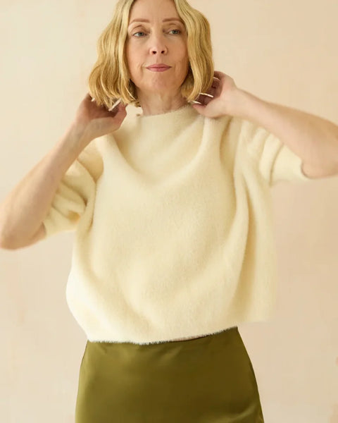 Chalk Mai Top In Ivory