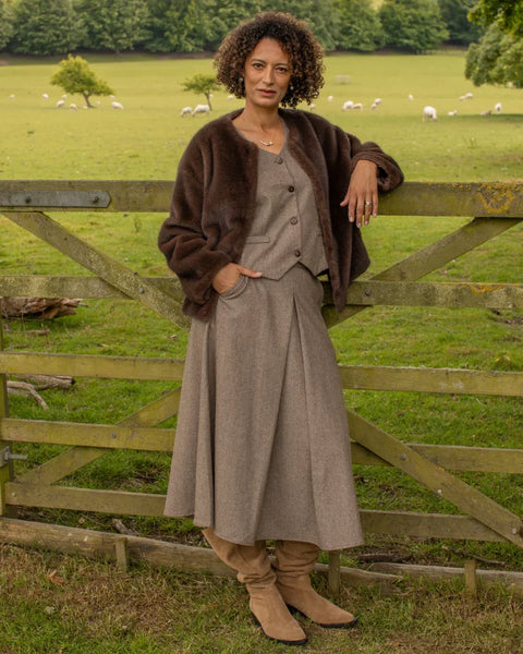 Chalk Tamara Skirt In Chestnut