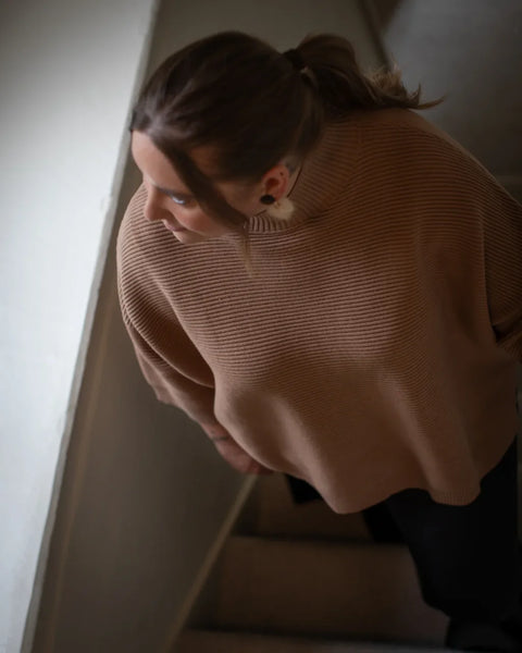 Chalk Vicki Jumper In Dark Tan