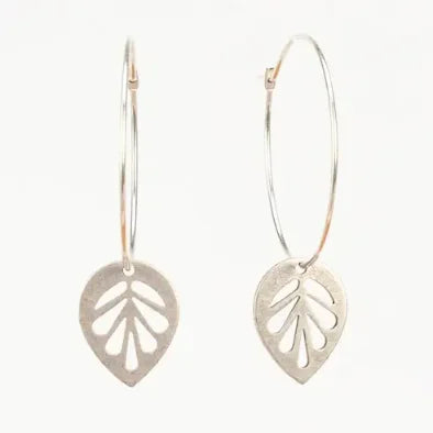 Altiplano JEA596 Silver Leaf Charm Hoop Earrings