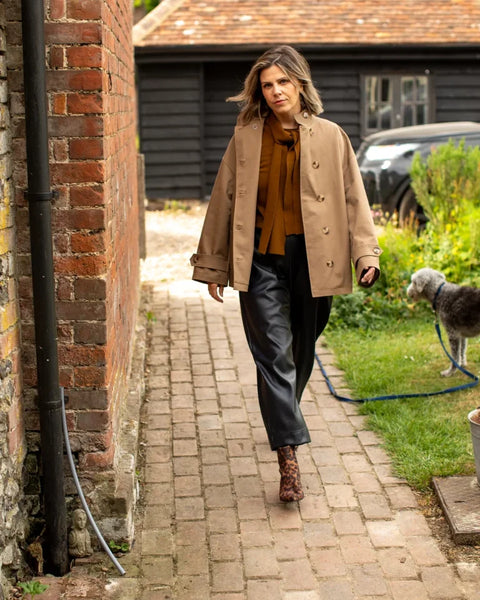 Chalk Kelly Trousers In Dark Navy
