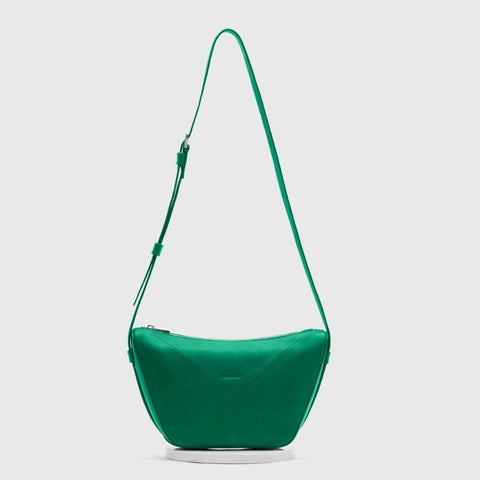 Ecotorie LOT-WAX-EME Lotta Crossbody Bag In Emerald Green