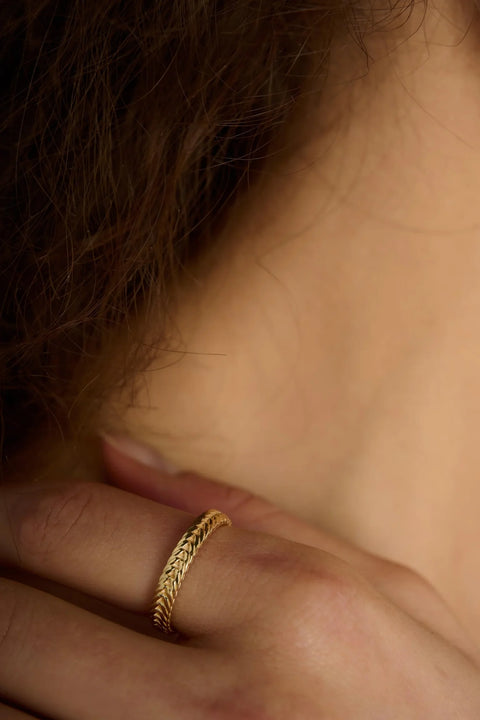 Tutti & Co RN369GM Woven Ring (M)
