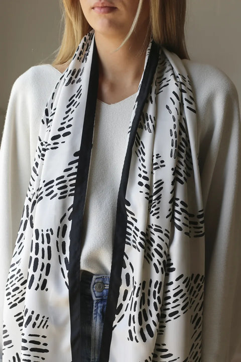 Tutti & Co S395 Serene Scarf