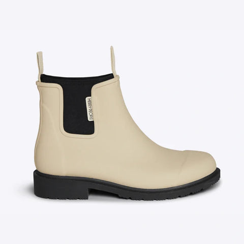 Merry People Bobbi Wellington Boot In Sand
