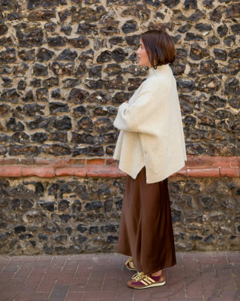 Chalk Vicki Jumper Fluffy In Oyster